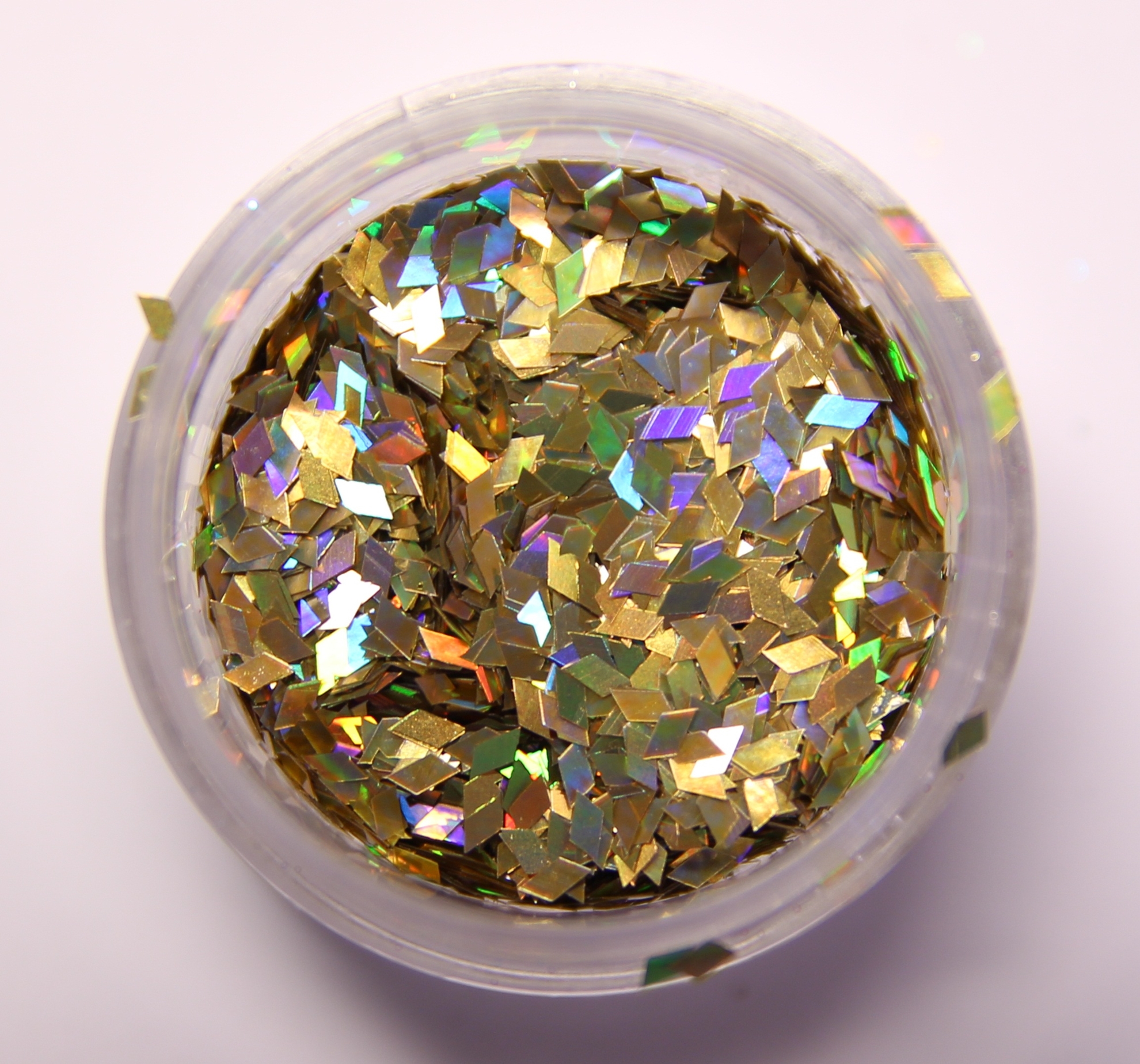 GOLDERN DIAMONDS