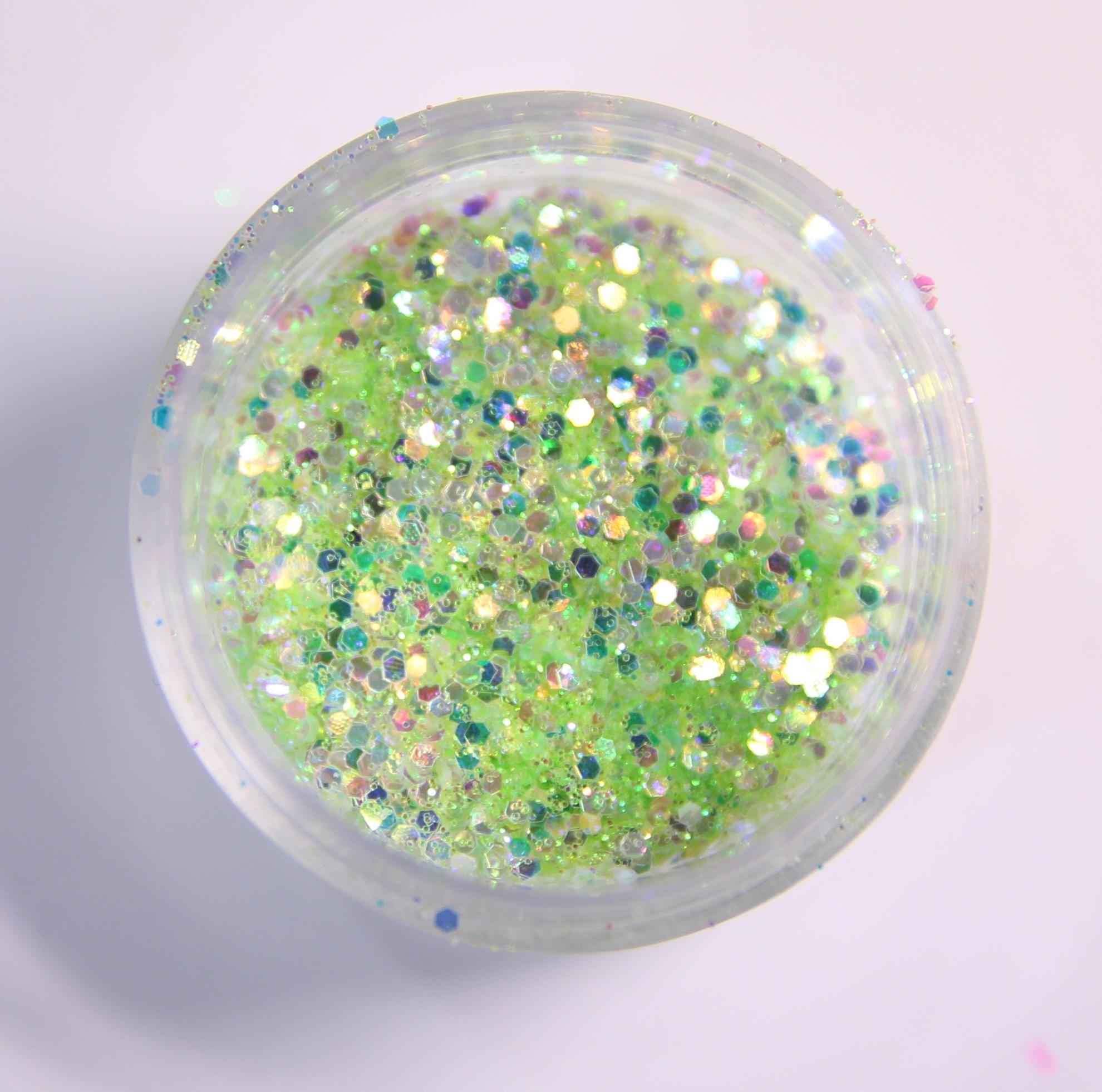 LIGHT GREEN GLITTER