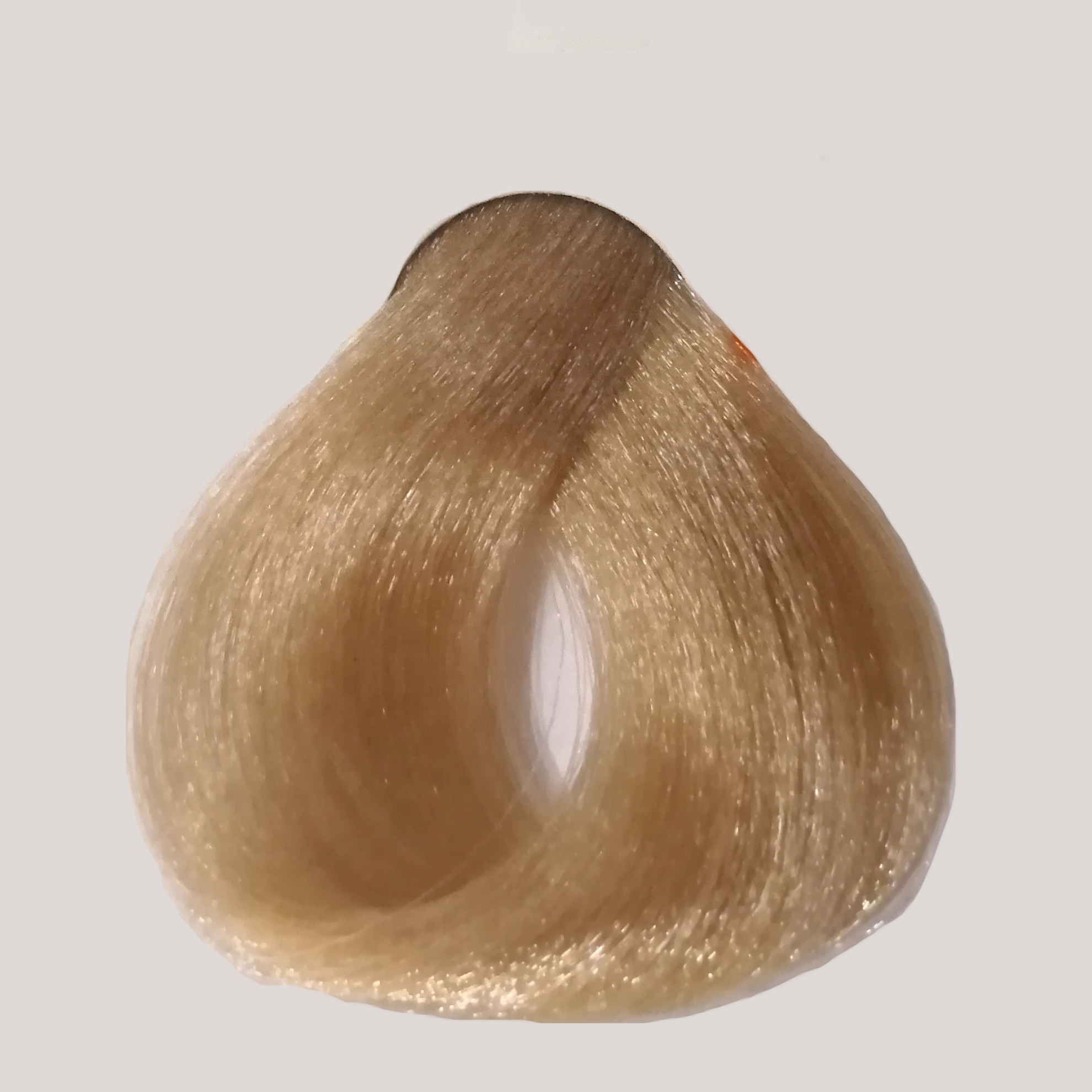 10 NS - Platinum Savannah Blond