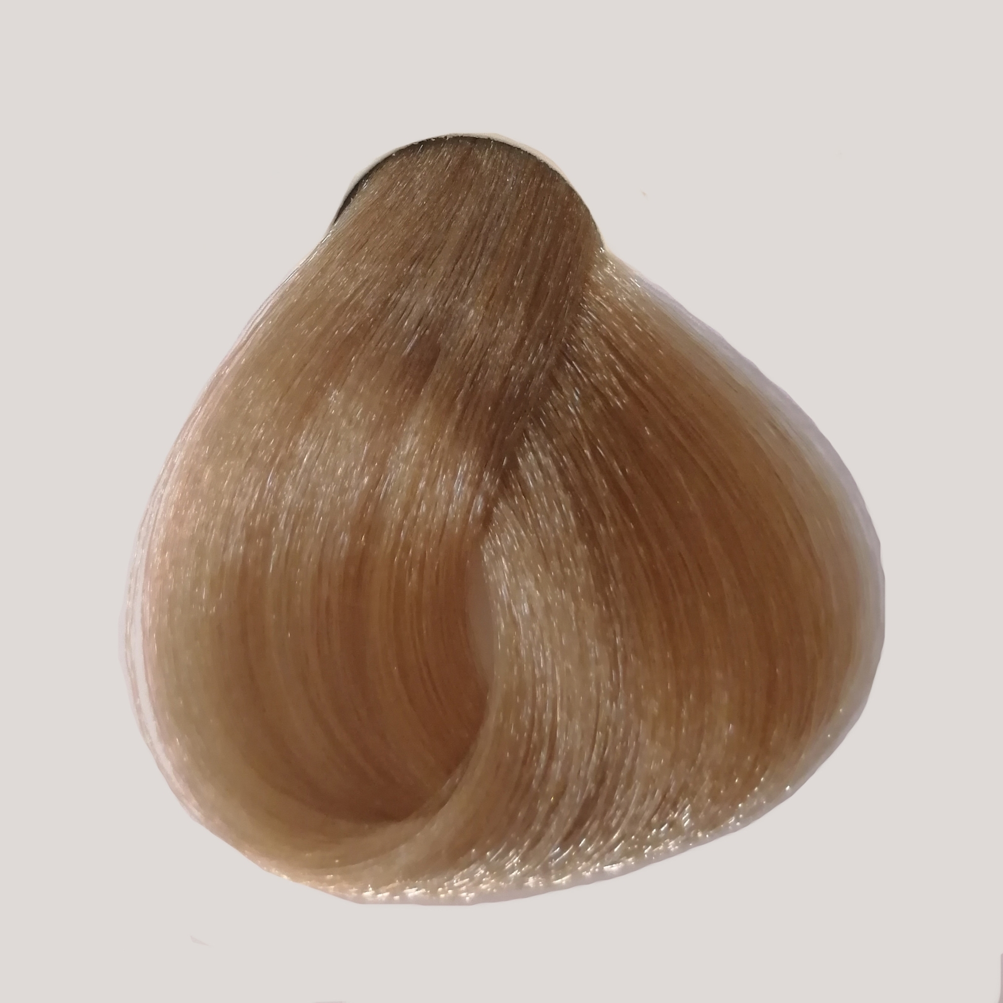 10.32 - Platinum Beige Blond