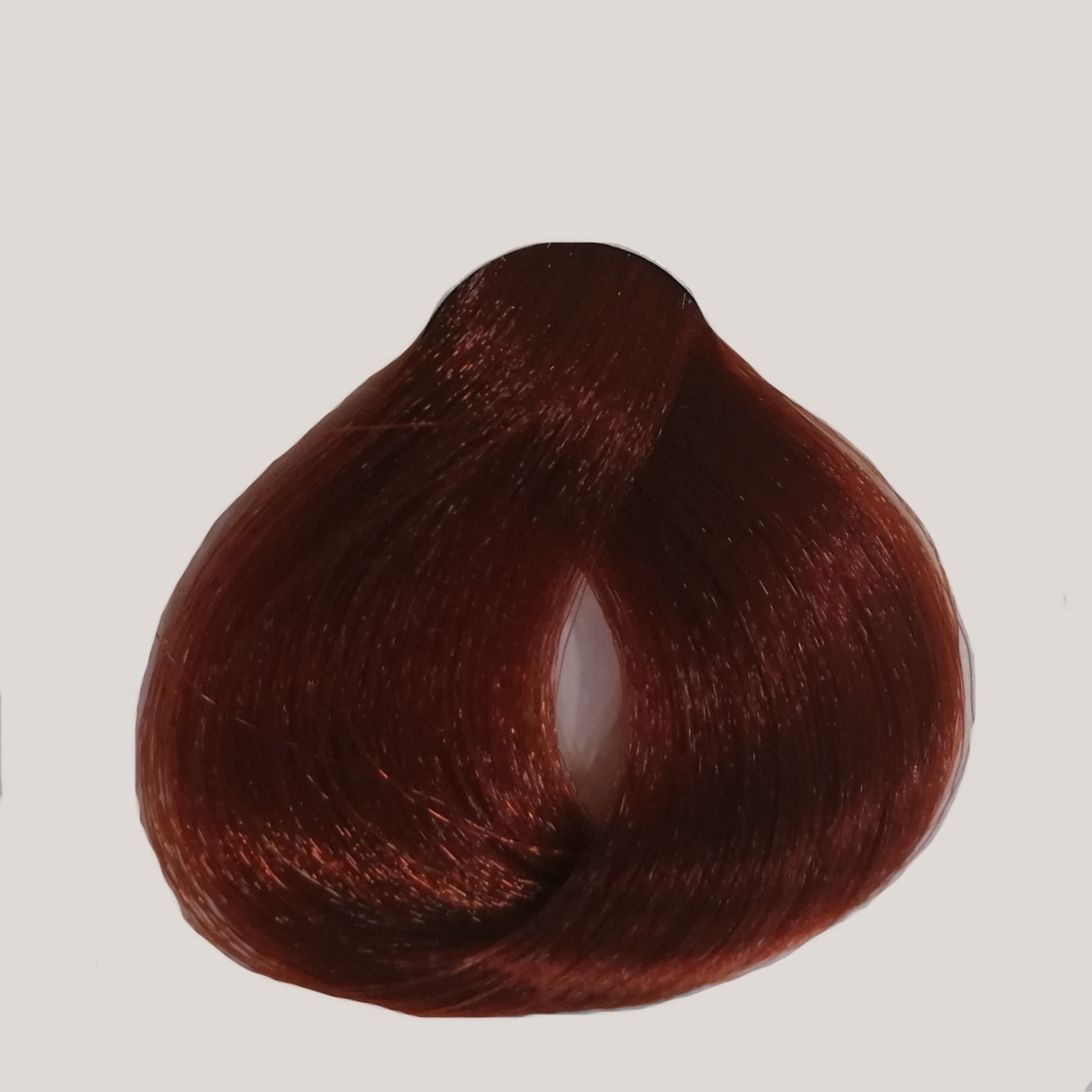 8.46 - Light Red Copper Blond