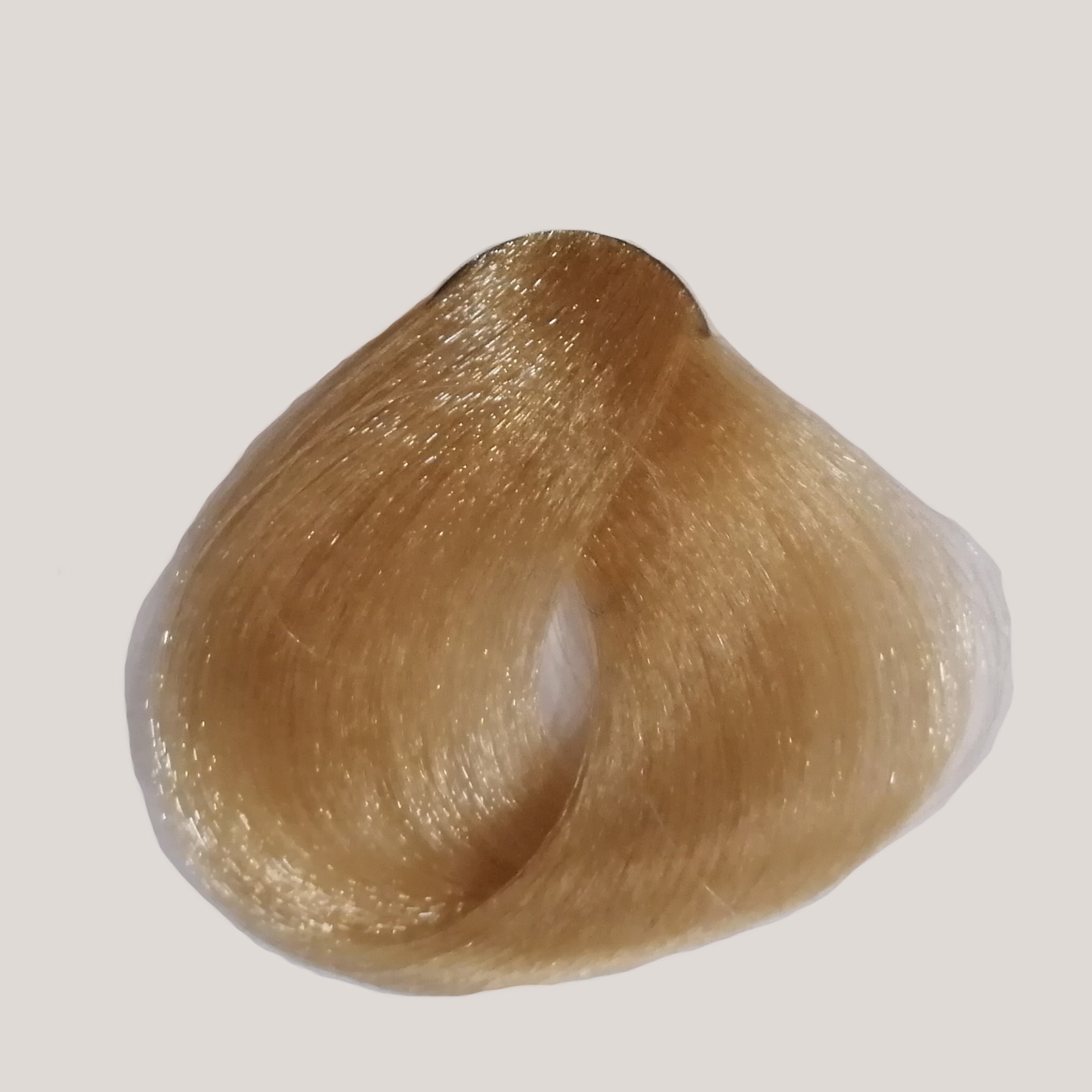 10.0 - Superlight Natural Blond