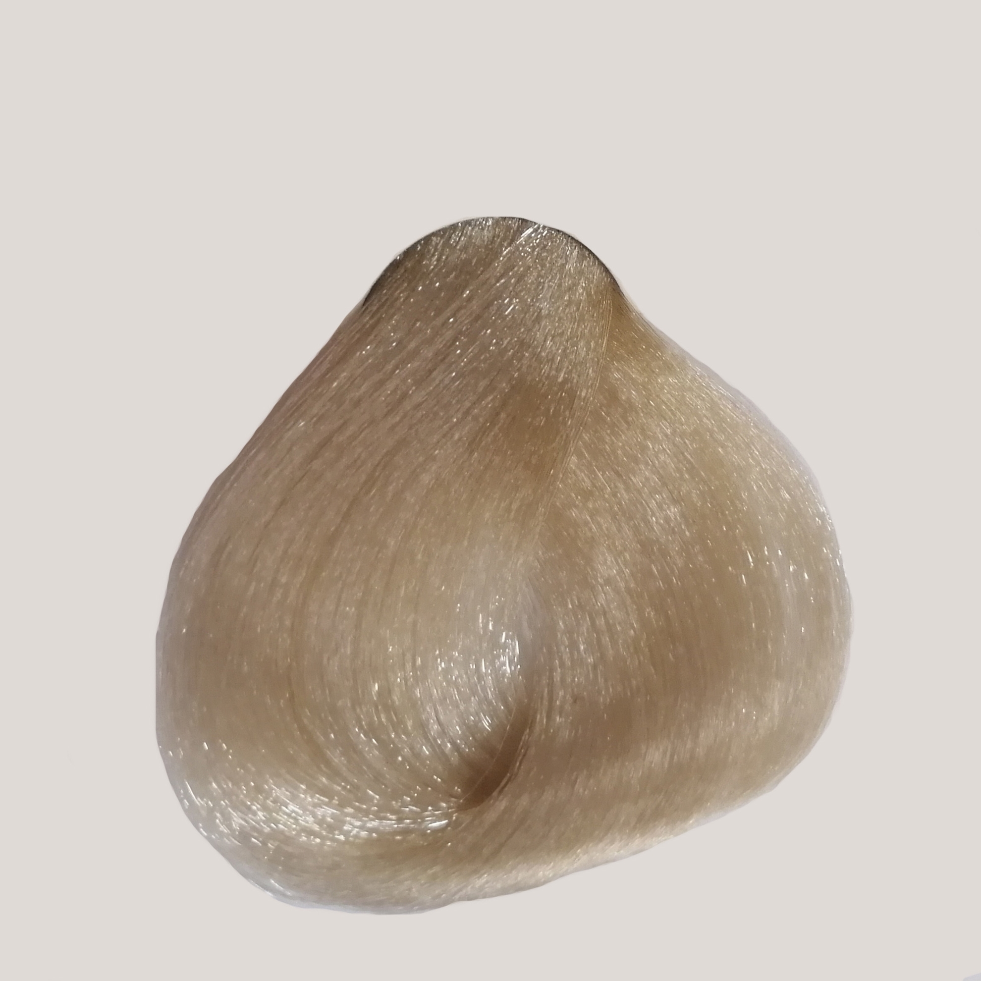 11.0 - Platinum Blond